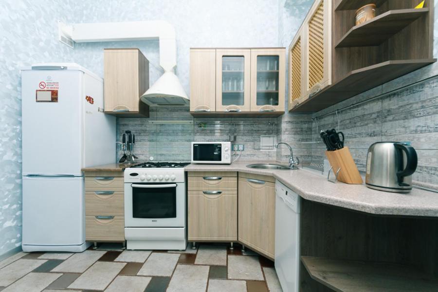 Stylish Two-Level Flat 2 Min From Khreschatyk Kiev Ngoại thất bức ảnh